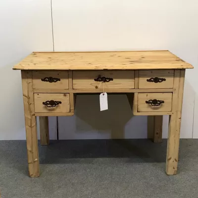Antiker Kiefernholz Schreibtisch Weichholz antik ca 1920