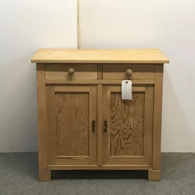 Kleiner Kiefer Schrank Weichholz antik ca 1920