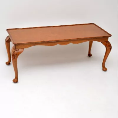 Antik Massivholz Tisch aus Nussbaum Holz ca. 1930