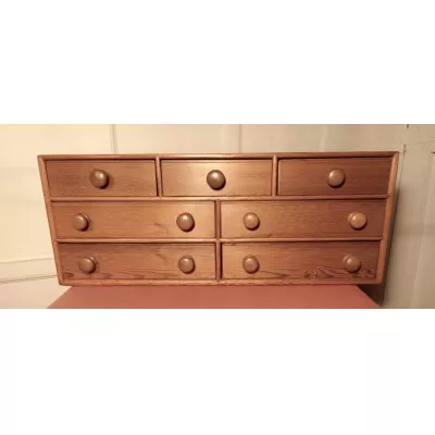 Kleiner englischer viktorianischer antiker Weichholz Schrank mit Schubladen