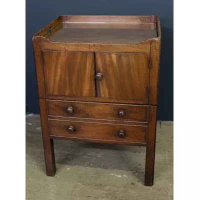 Antiker georgianischer Nachtschrank aus Mahagoni, ca. 18. Jahrhundert