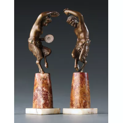 Französisch tanzende Faune und Faunesse Statuen Antik Bronze von Moncassin ca. 1910