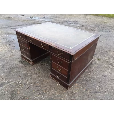 Kneehole Schreibtisch Knieloch Mahagoni Massivholztisch antik ca. 1930