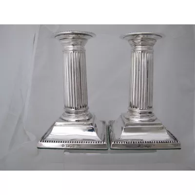 Antikes englisches 2er Set Mini Silber Kerzenleuchter / Dwarf Candlesticks, edwardianisch 1906