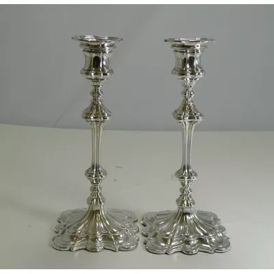 Antikes viktorianisches Paar versilberter Kerzenleuchter / Candlesticks, Elkington & Co., 1845