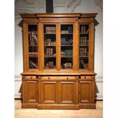 Hochwertiges viertüriges Bücherregal für Bibliotheken antik 