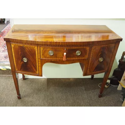 Mahagonibogen-Sideboard im edwardian Stil
