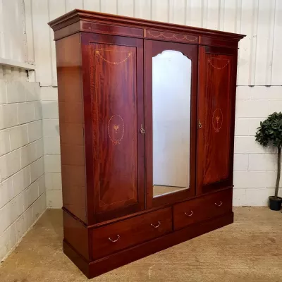 Antike Garderobe/Kleiderschrank Mahagoni Massivholzschrank  ca. 1900