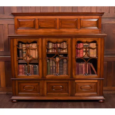 Walnuss Buchschrank hervorragende Qualität antik Massivholzschrank ca, 1890