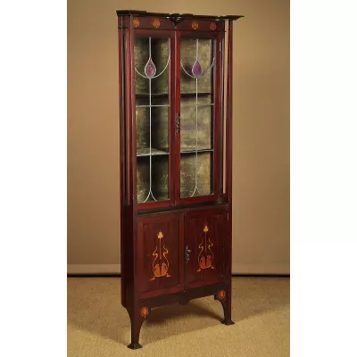 Art Nouveau Eck Vitrine Mahagoni Kunsthandwerk Massivholzvitrine antik ca. 1900