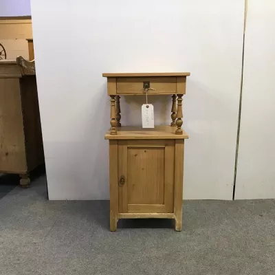 Nachttisch antik Nachtschrank Kiefernholz ca. 1920