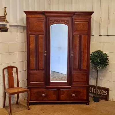 antiker spät viktorianischer Mahagoni- & Walnusskleiderschrank , mit Spiegel, ca.1890