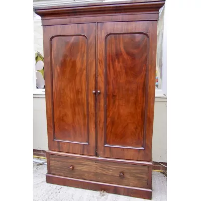 Antiker Mahagonieinbauschrank , Einbauschrank aus dem 19. Jahrhundert