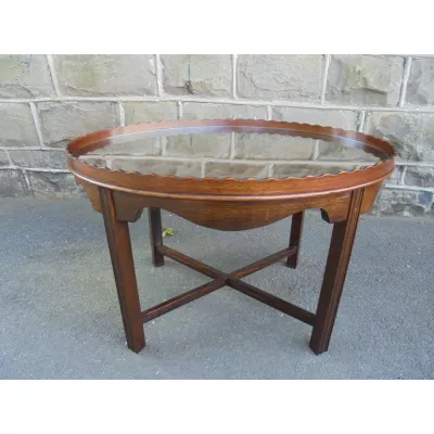 Antiker Coffee Table aus Mahagoni