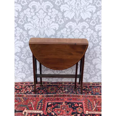 Edwardianischer Beistelltisch aus Mahagoni