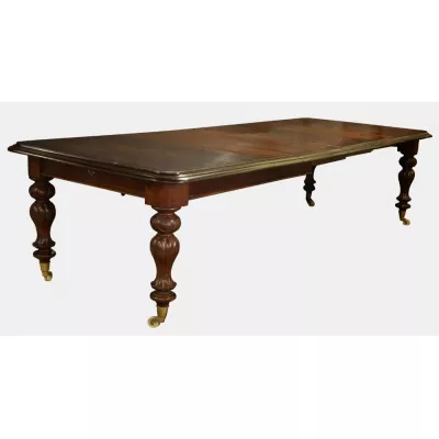 Großer Esstisch Mahagoni Massivholztisch ausziehbar mit drei Brettern antik ca. 1850