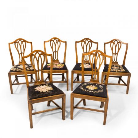 Antiker Satz aus sechs Einzelstühlen mit Hepplewhiteaus der Zeit George III