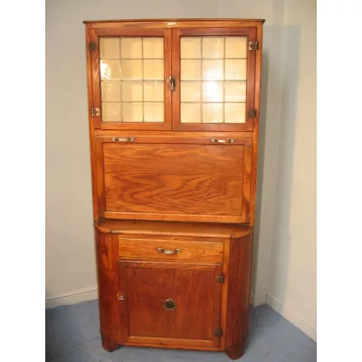 Antiker Küchenschrank aus Eiche, aus den 1930er Jahren 