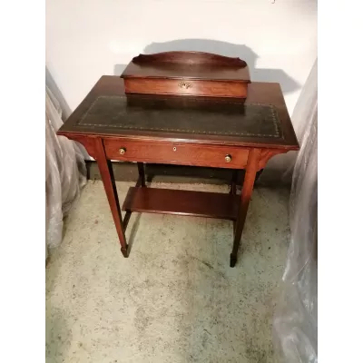 Antiker Damen Schreibtisch aus dem Jahr 1910