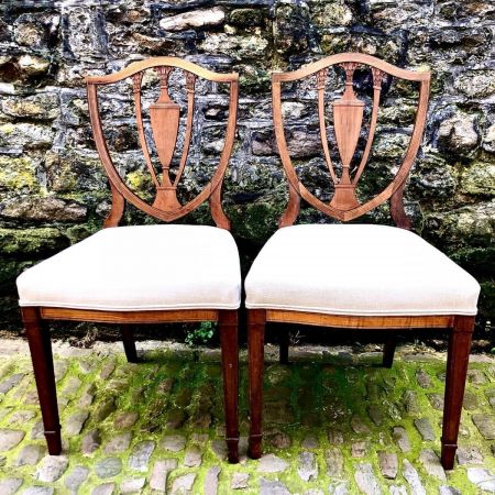 Antikes Paar edwardianischer Side Chairs aus Mahagoni
