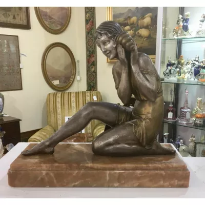 Französische Demétre Chiparus Art-Déco-Skulptur "Echo" um 1925 antik