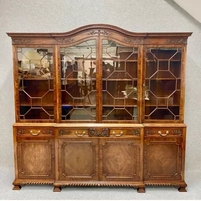 Antiker Breakfront Bücherschrank von Gillows of Lancaster