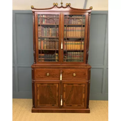 Antiker Inlaid Mahagoni Bücherschrank aus der George IV Epoche