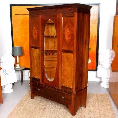 Antiker edwardianischer Kleiderschrank aus massivem Mahagoni 