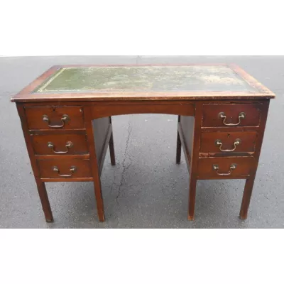 Antiker Pedestal Desk aus Eiche Massivholz
