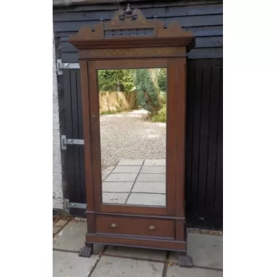 Antiker französischer Kleiderschrank aus Eichenholz