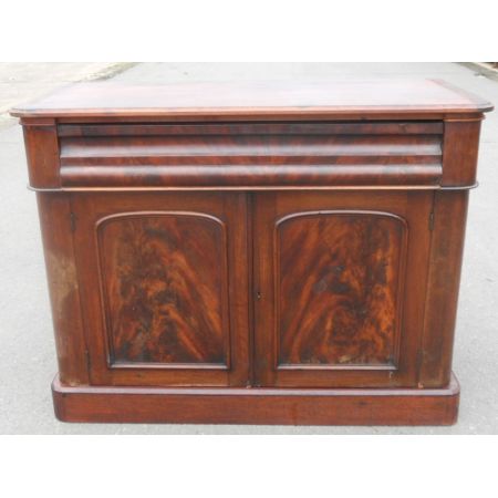 Antikes Sideboard aus Mahagoni Massivholz 1850