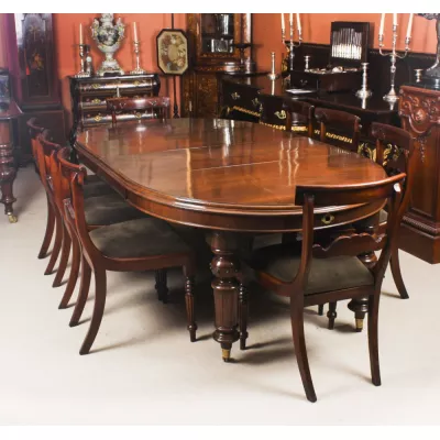 Antiker ausziehbarer Esstisch, oval, + 8 passende Esszimmerstühle, Mahagoni, ca. 1860