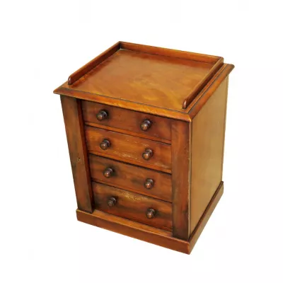 Miniatur Wellington Kommode aus dem 19. Jahrhundert19th century mahogany miniature wellington chest