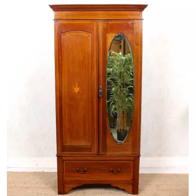 Edwardian Kleiderschrank mit Intarsien