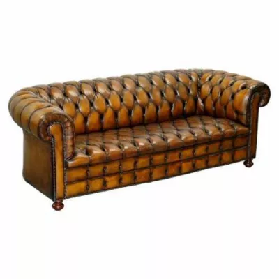 restauriertes Whiskybraunes Chesterfield-Ledersofa