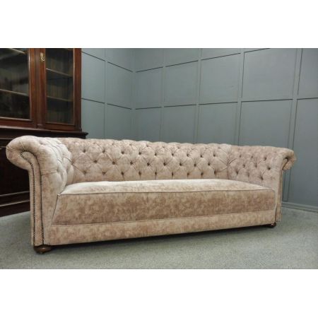 Großes antikes Chesterfield Sofa, ca. 1900