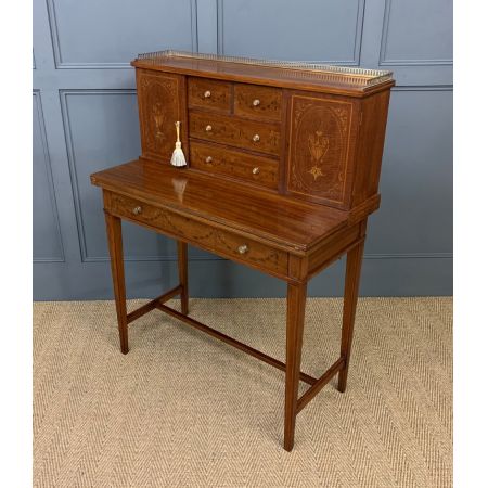 inlaid mahogany bonheur du jour by jas shoolbred & co. ca. 1900 Jh.