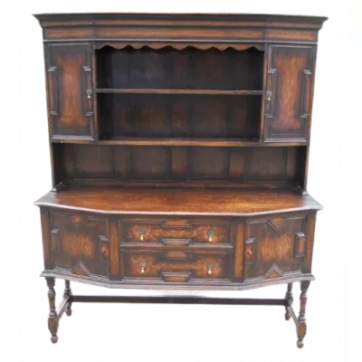 jacobean style oak dresser ca. 1920 Jh