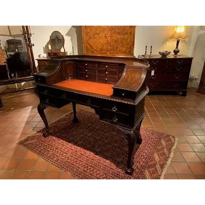 Antiker Carlton House Desk auf schön geformten Cabriole Legs, Mahagoni, ca. 1910