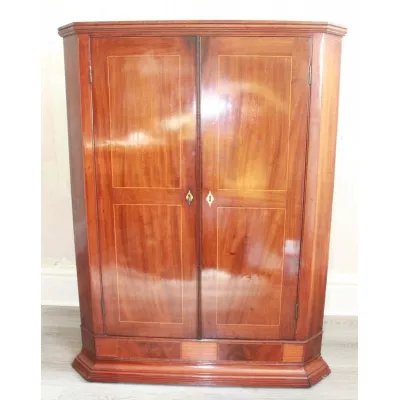 georgian mahogany corner cupboard ca. 1820