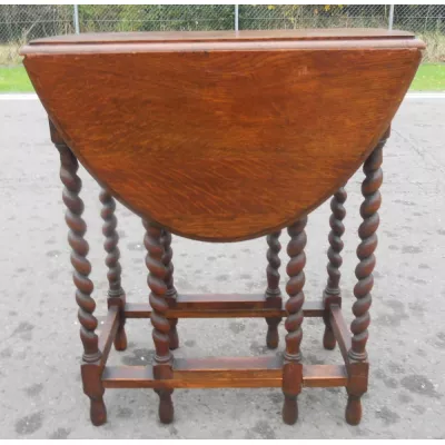 Ovaler Klapptisch / Drop Leaf Table aus Eiche, ca. 1920