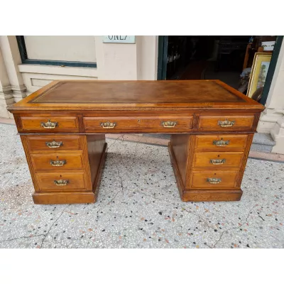 Großer antiker Pedestal Desk aus Eichenholz, ca. 19. Jahrhundert