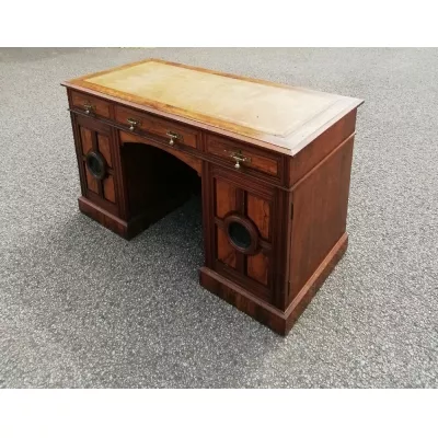 Viktorianische Maple & Co. Pedestal Desk