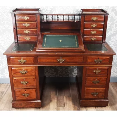Viktorianischer Mahagoni Pedestal Dickens Desk