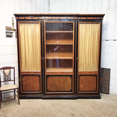 Antikes viktorianisches Massivholz Breakfront bookcase / Bücherregal aus England
