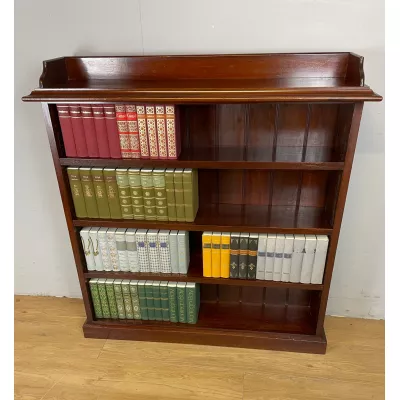 Bücherregal in massivem Mahagoni aus der Edwardian Epoche