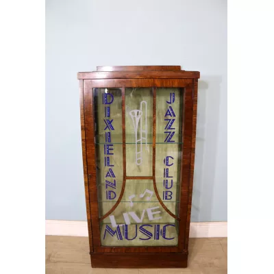 Antike Nussbaumvitrine aus den 1930er Jahren