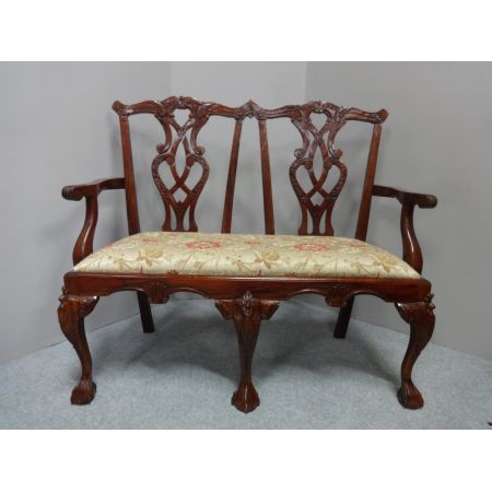Antikes Sofa  Sitzbank aus Mahagoni im Chippendale Stil