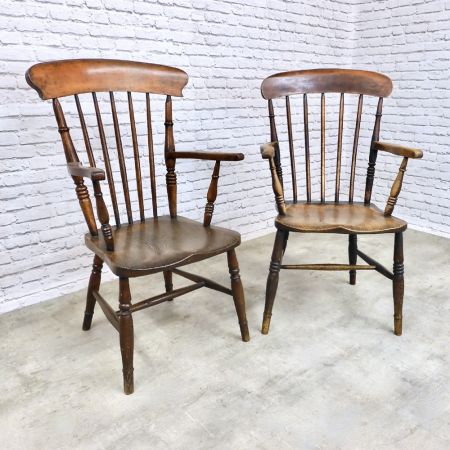 Ein Paar Antike Stühle / windsor armchairs aus der Viktorianischen Epoche