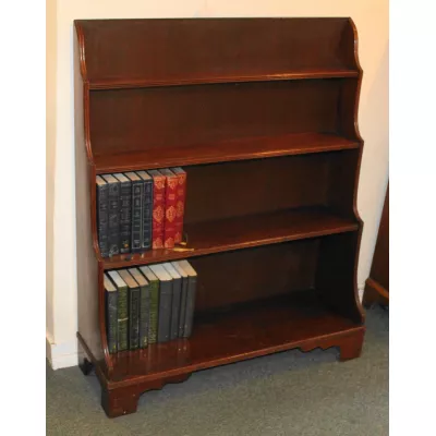Antikes Bücherregal aus Mahagoni / open waterfall bookcase